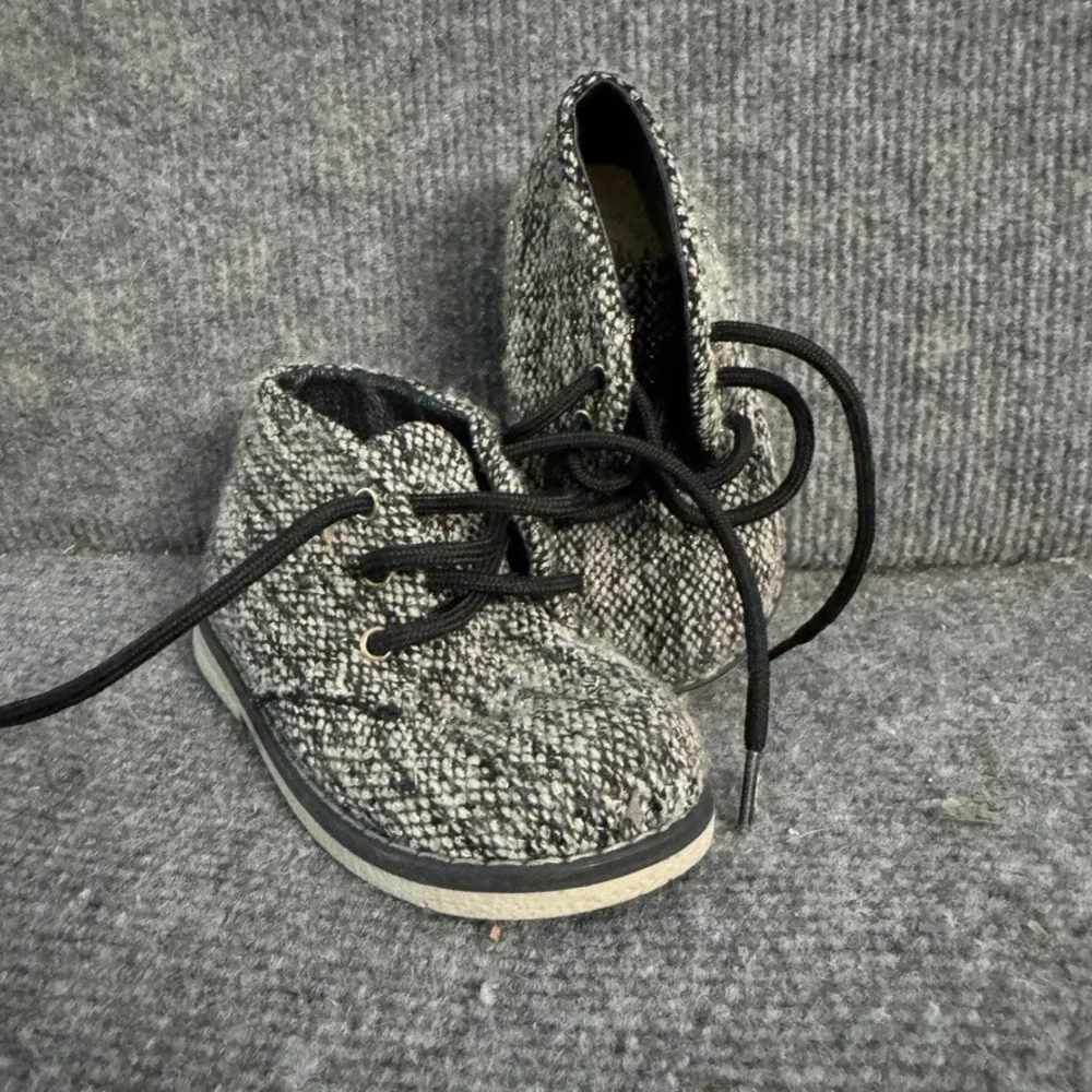 Primigi Infant Tweed Lace Up Chukka Boots Black White Silver Sparkle Size 19 EU